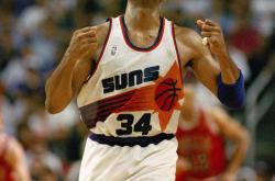 开云足球直播-包含尤文图斯官方确认签下巴克利,加强中场实力的词条