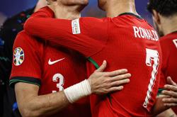 开云平台-葡萄牙队对比利时队实力过招，力争晋级