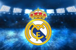 开云体育app-赛道上的逆袭，佩雷兹高光表现助雷诺险胜法拉利