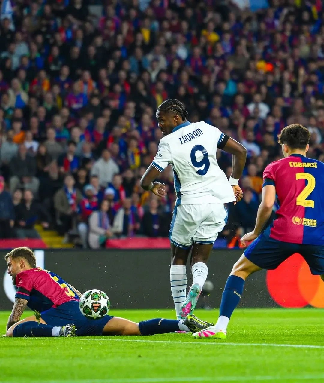 关于国际米兰客场逆转取胜,牢固稳居第二位置的信息 关于国际米兰客场逆转取胜,牢固稳居第二位置的信息