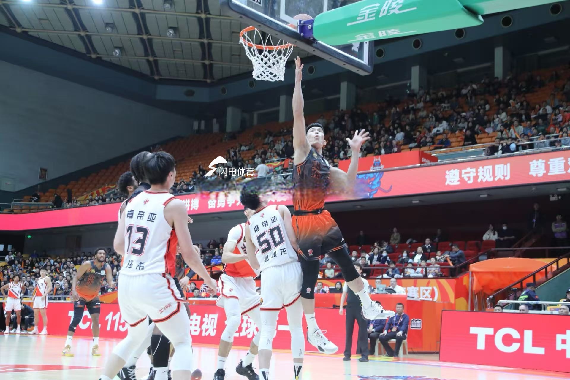 包含江苏男篮个个亮点频现,备战十分认真的词条 包含江苏男篮个个亮点频现,备战十分认真的词条