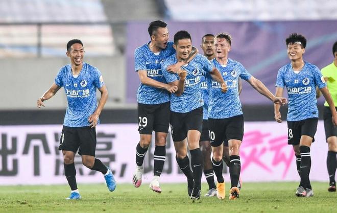 关于大连人举行帅位会谈，未来蒙上变数的信息