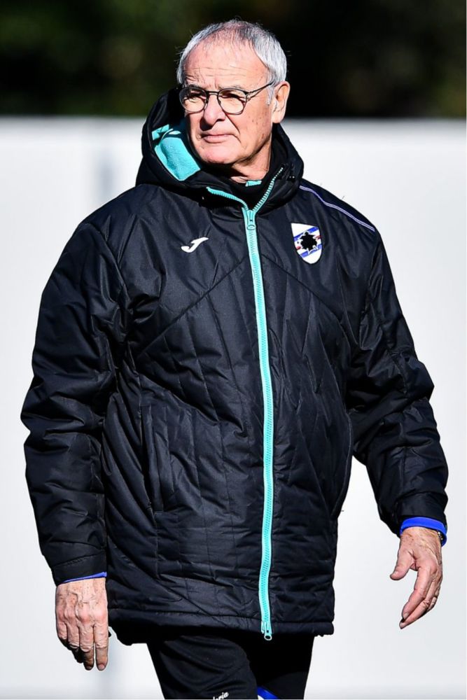 包含佛罗伦萨主场战胜桑普多利亚，取得关键胜利的词条