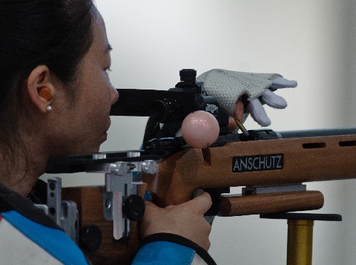 包含射击女子米步枪三姿比赛孙韵供悉平均环的词条