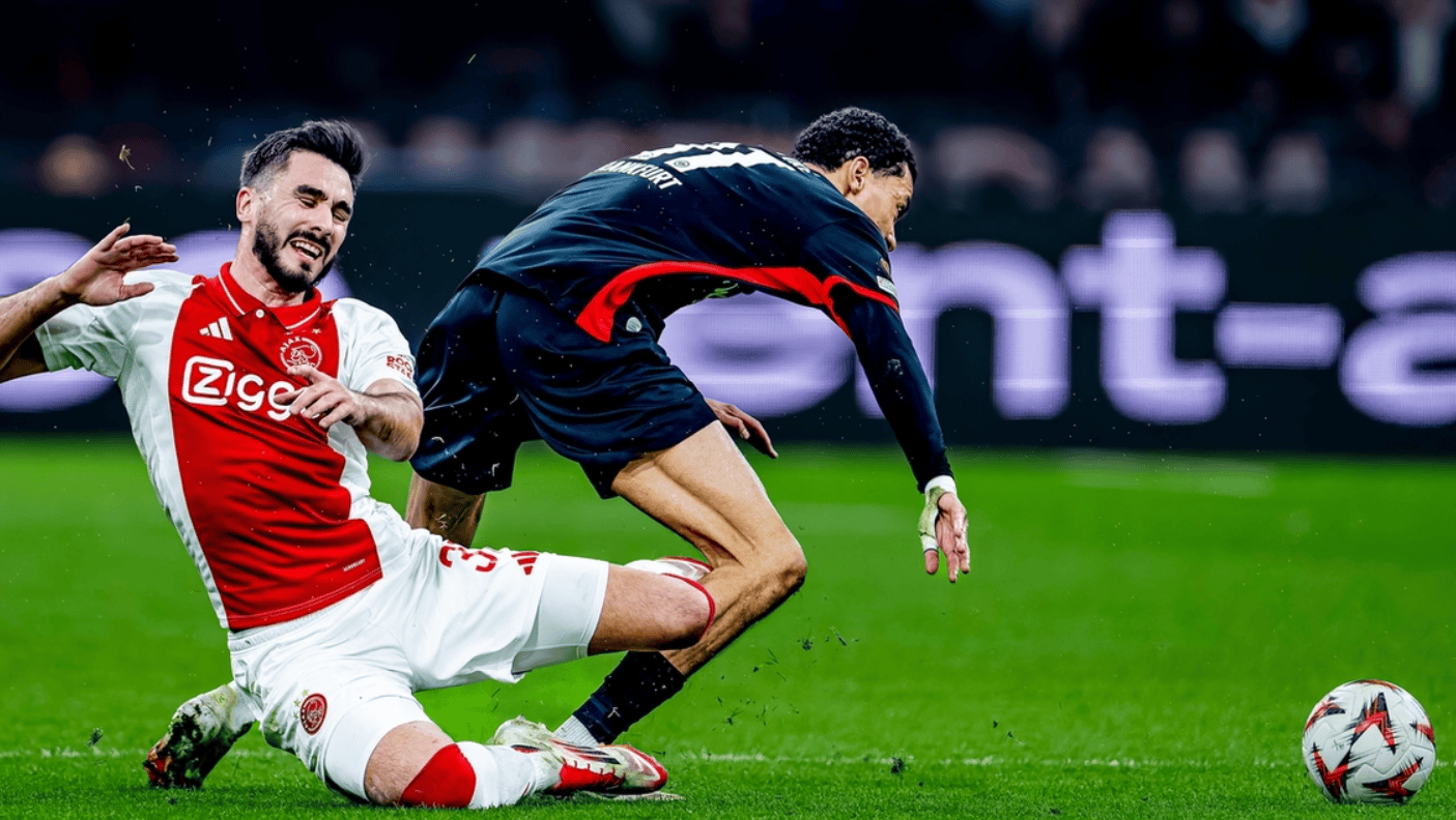 阿贾克斯顽强获胜,特拉奥雷斯助攻入球 阿贾克斯顽强获胜,特拉奥雷斯助攻入球